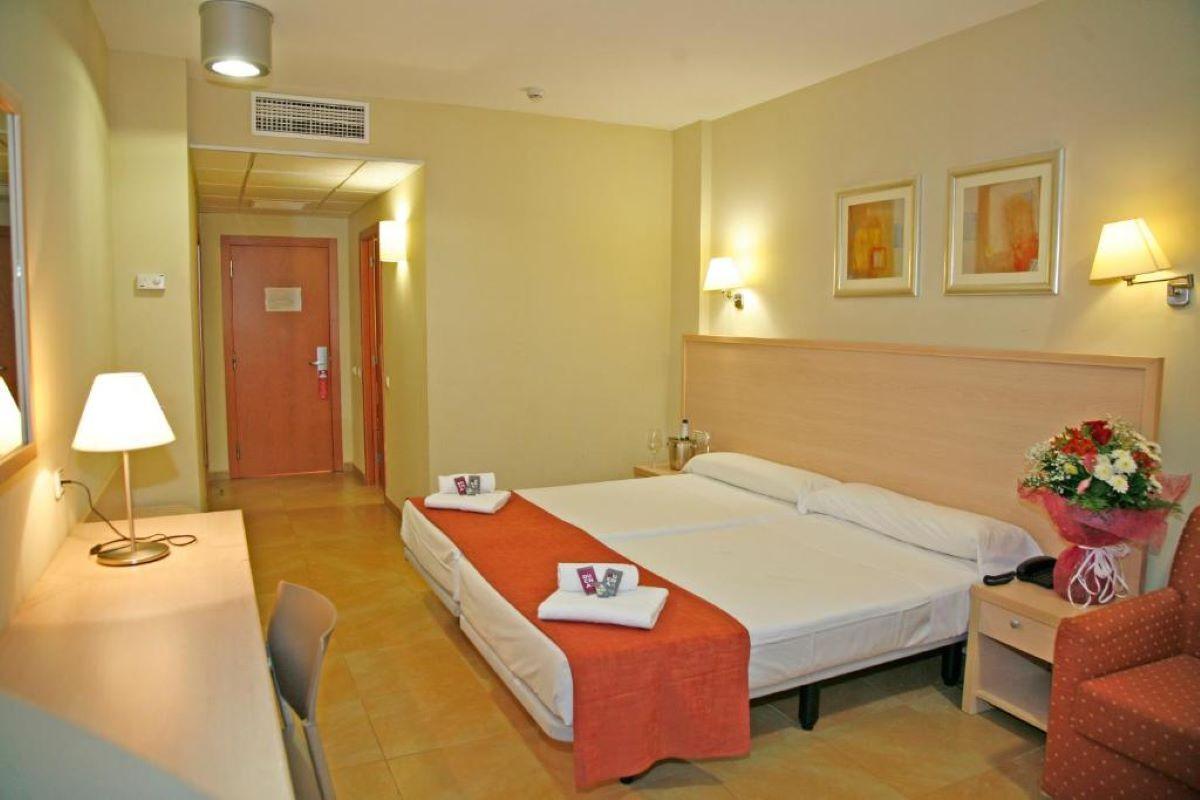 Standard, Double Bed, Sea View, Balcony or Terrace