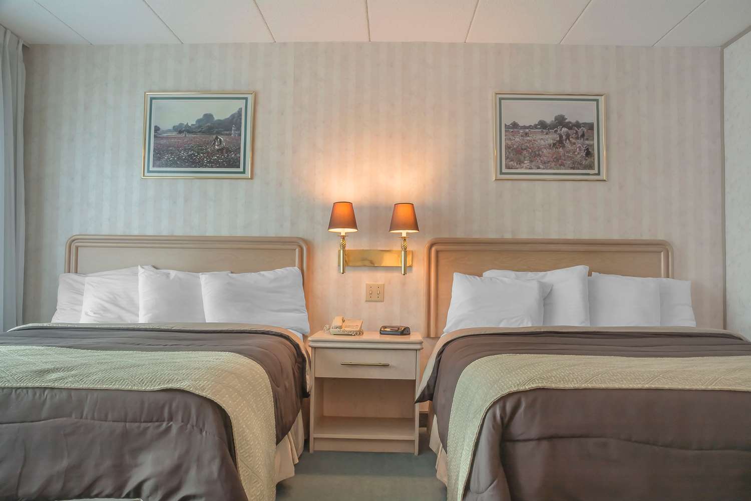 ROOM, 2 QUEEN BEDS