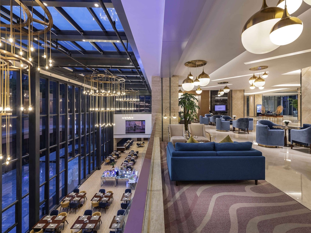 Novotel Qingdao New Hope 4/72