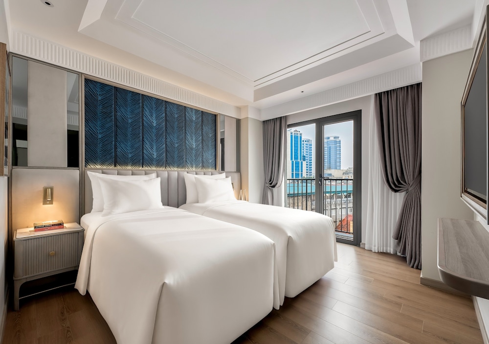 غرفة تنفيذية بسرير كينج، La Siesta Premium Lakeside 2/5