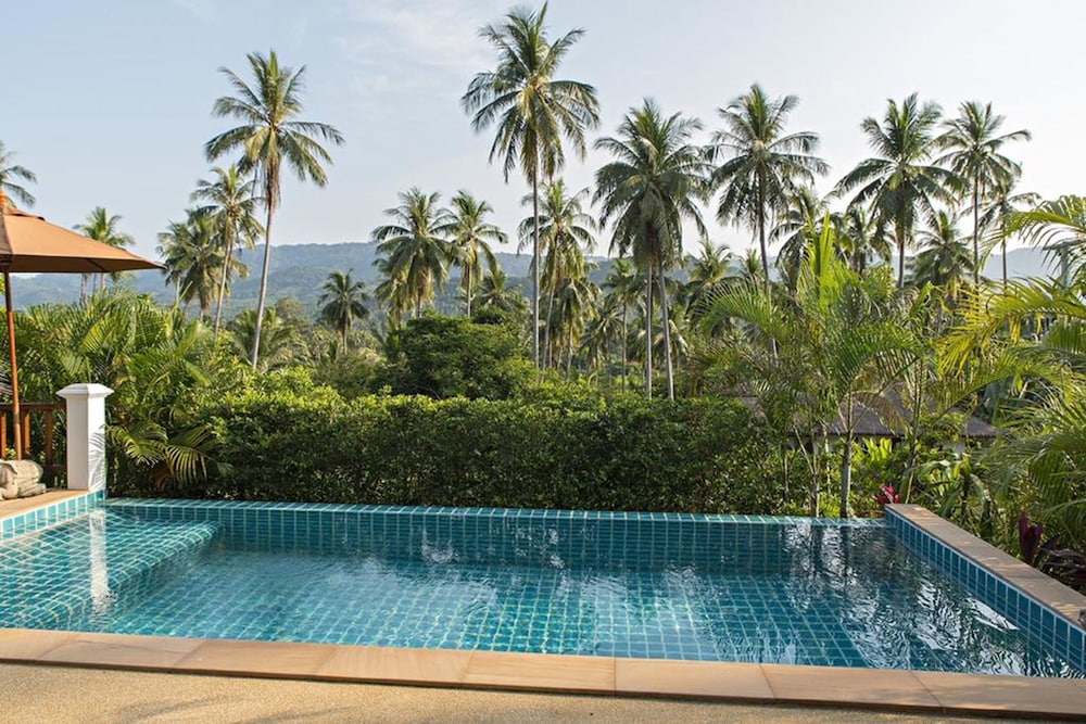 Tropical Season Villa Resort 6/34