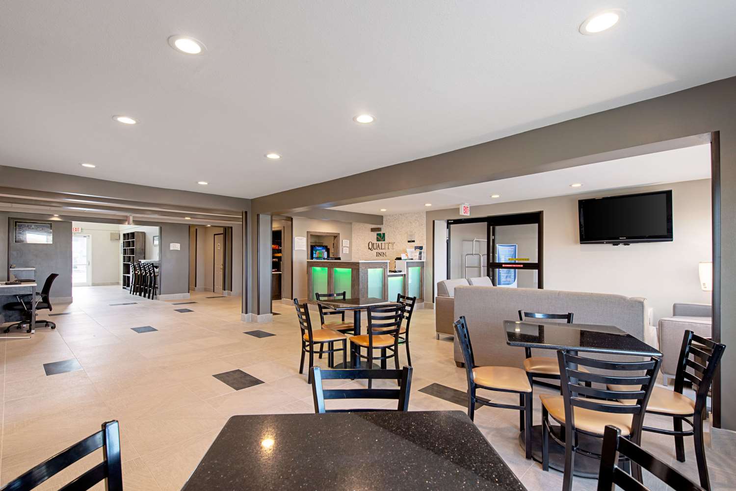 Quality Inn Mishawaka - South Bend 22/27