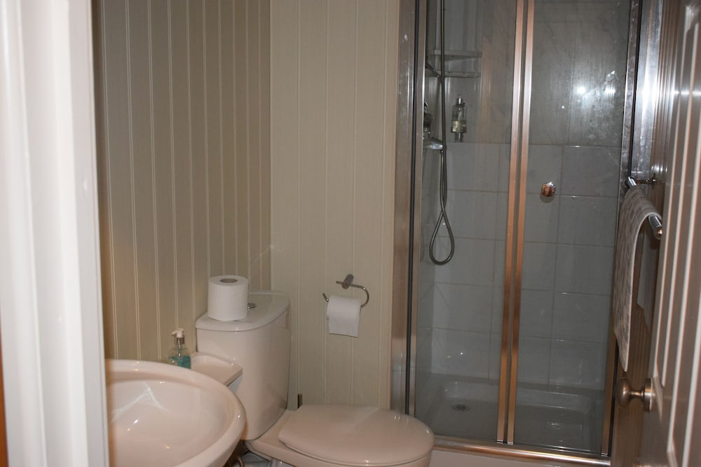 Torwood House Hotel 35/38