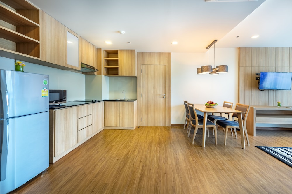 Plaai Prime Hotel (ex D Varee Diva Central Rayong) 50/71