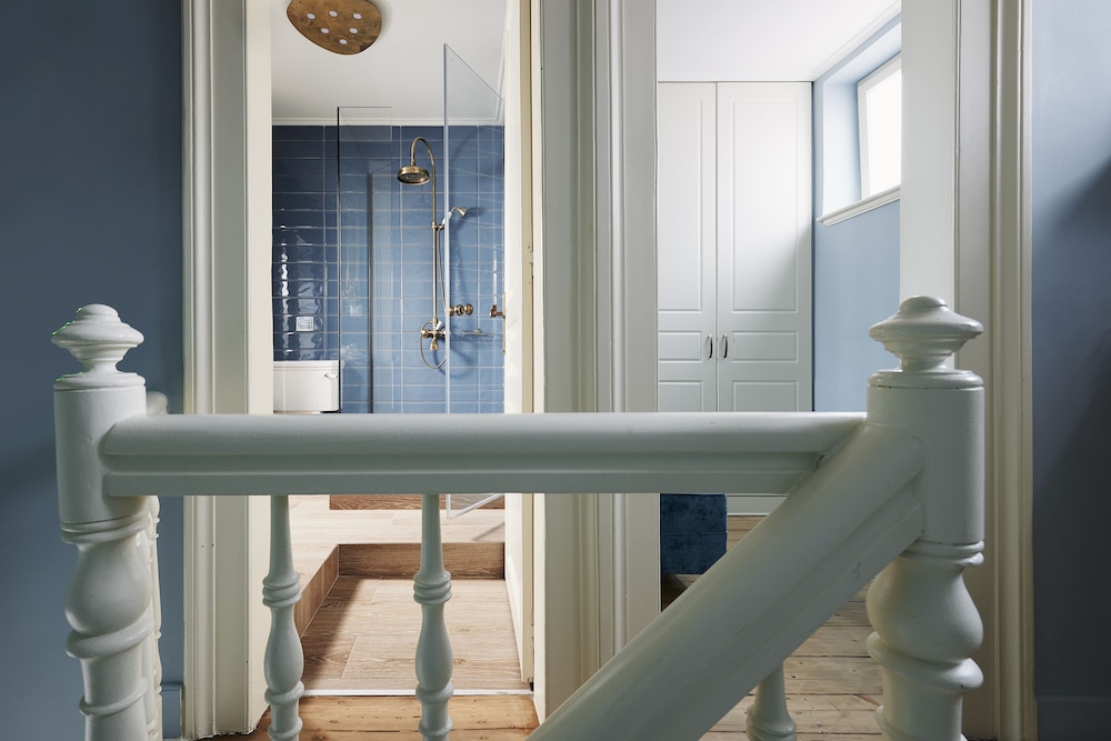 Bohemian Suites Athens 21/45