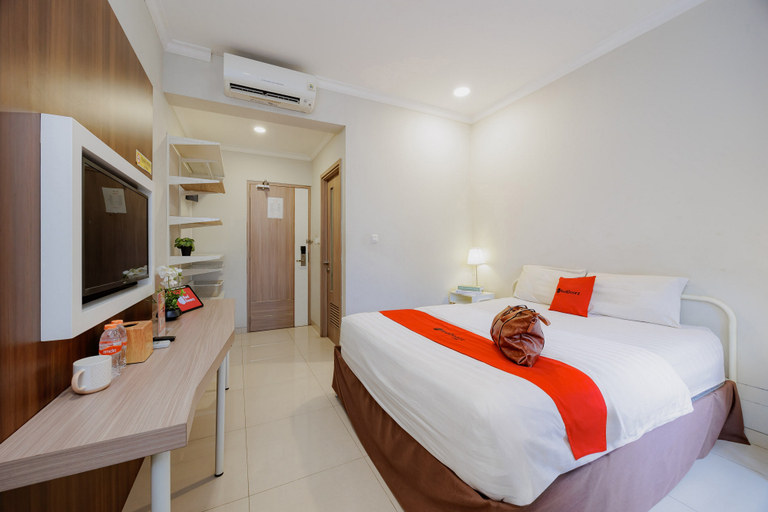 Reddoorz, Premium