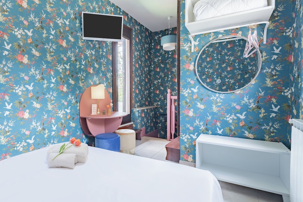 PANORAMIC, DOUBLE BED, TERRACE