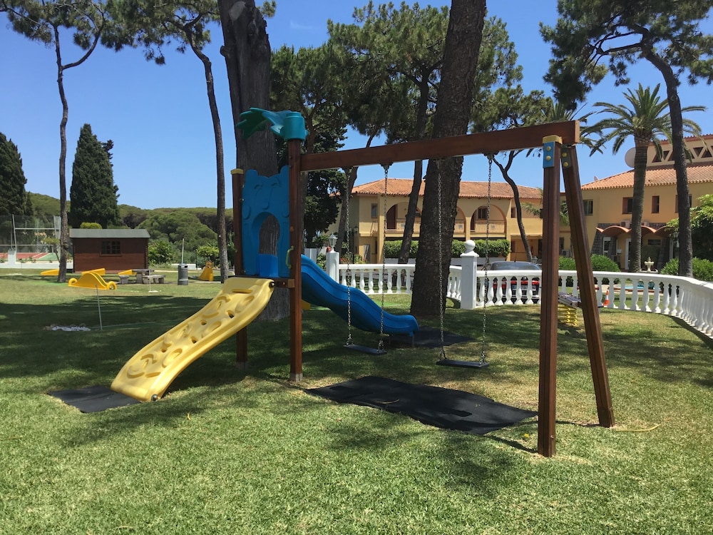 Macdonald Leila Playa Club 36/44