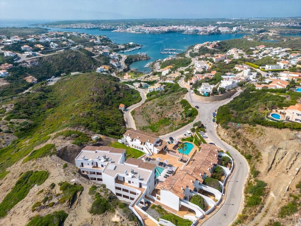 Calallonga Hotel Menorca 40/50