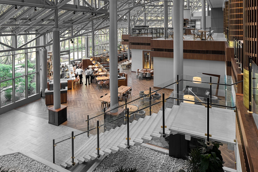 Crowne Plaza Atlanta Perimeter At Ravinia 55/78