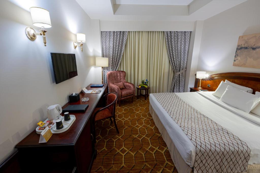 Room at Triumph Plaza Hotel, CAIRO