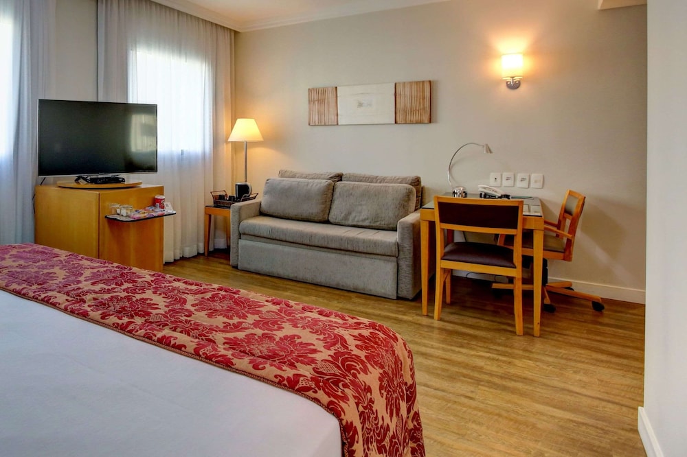 Quality Suites Oscar Freire 33/46