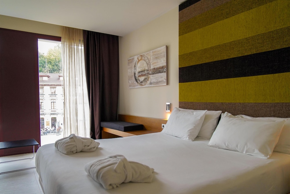 Blau Hotel Las Caldas 18/60