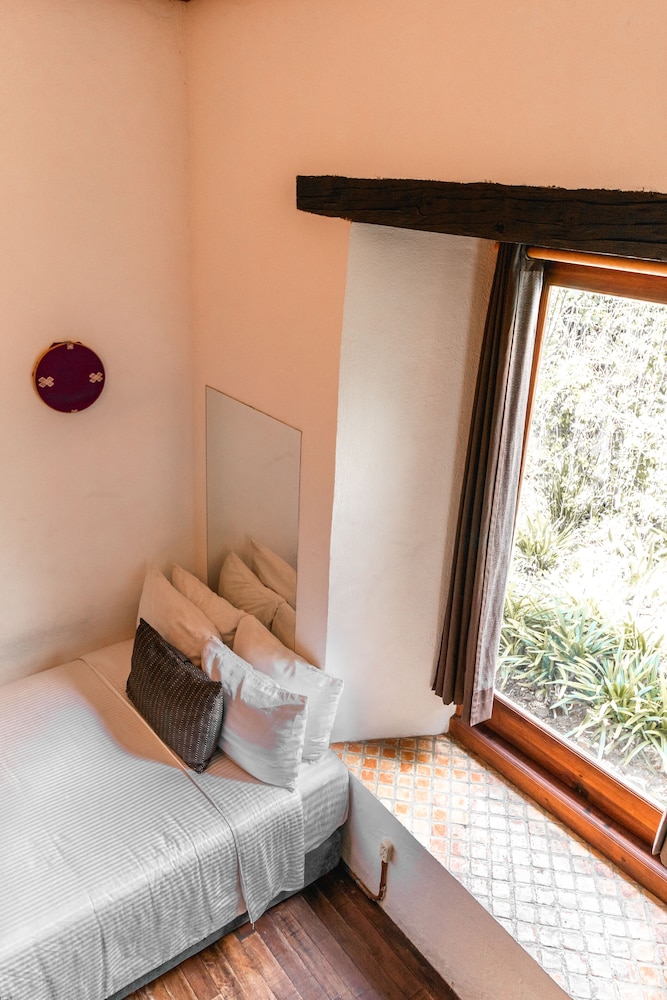 Sereno Art Hotel 13/78