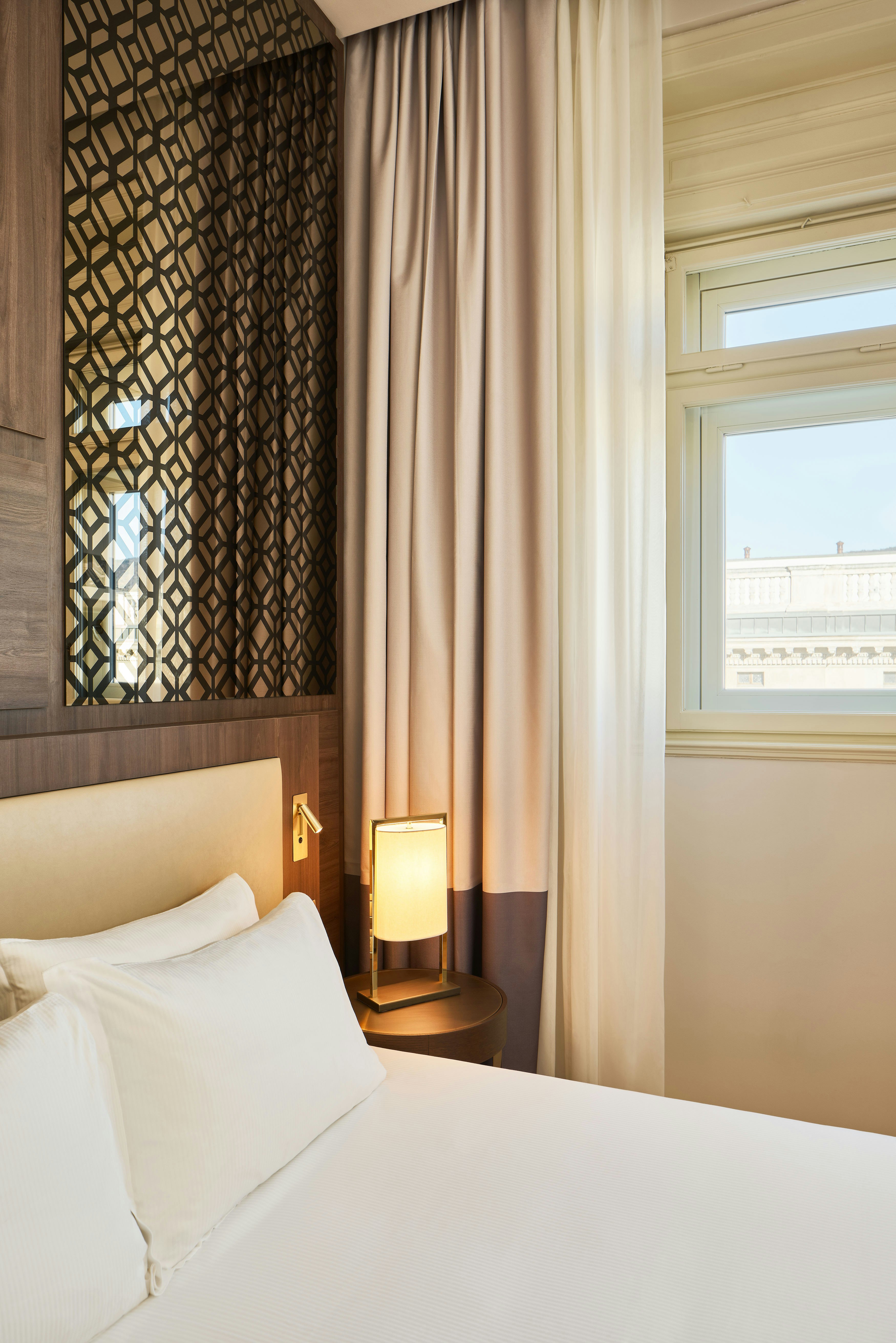 Doubletree By Hilton Trieste 27/87