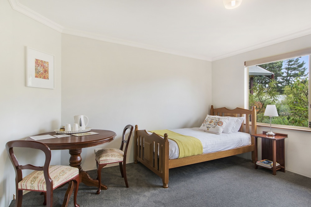 Shambhala Guesthouse 23/44