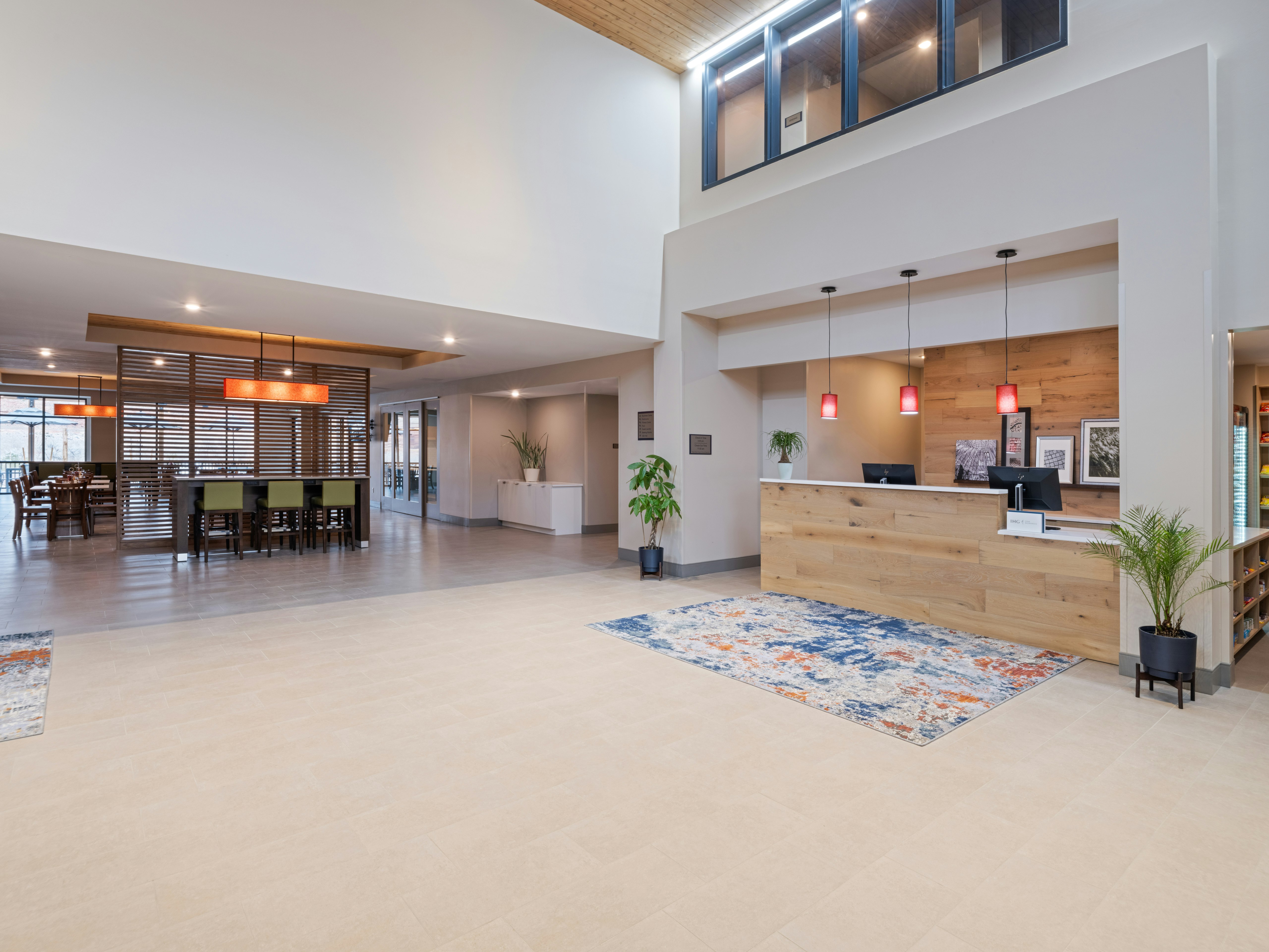 Country Inn & Suites by Radisson, near Arches National Park, Moab, UT 4/39