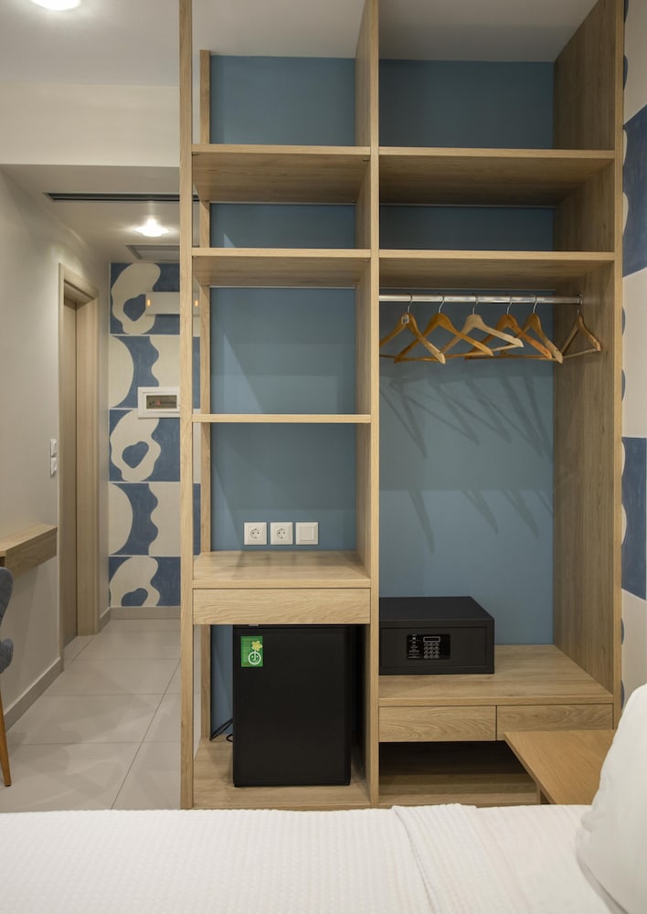Phidias Piraeus Hotel 4/64