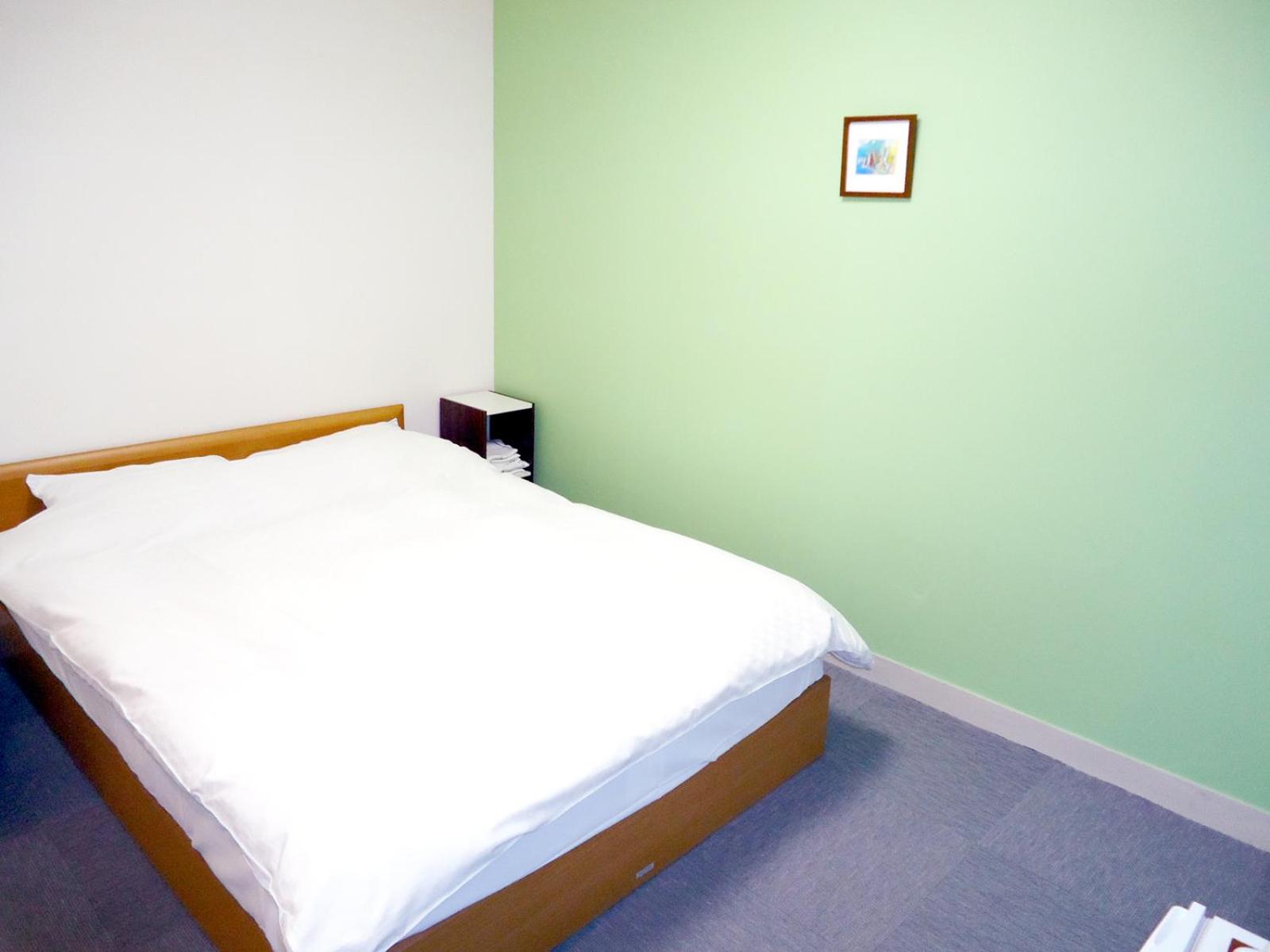 Room, Double Bed
