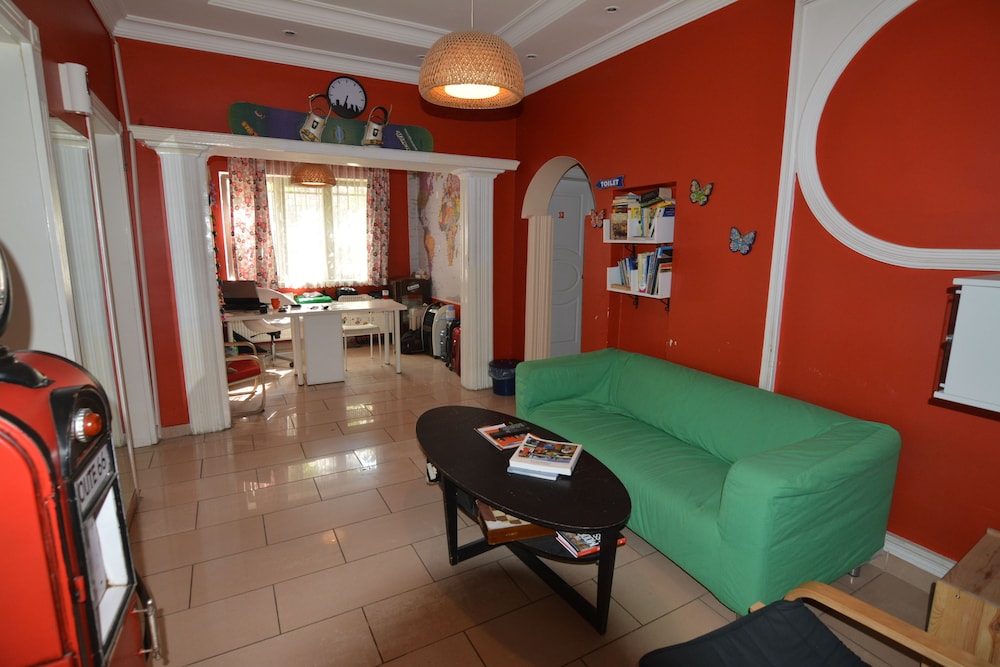 Deeps Hostel 28/44