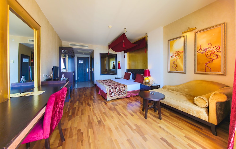 Horus Paradise Luxury Resort 12/50