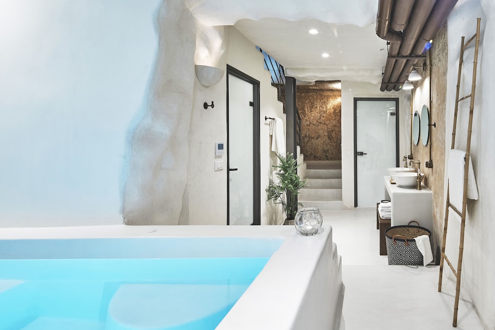 Winery Hotel 1870 30/50