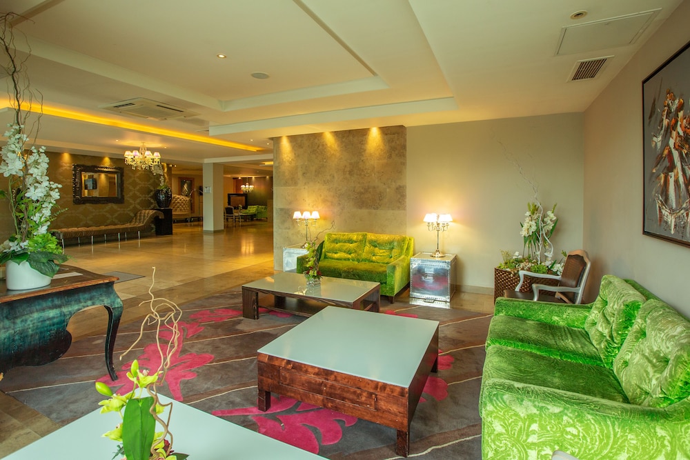 Hotel Kilkenny 50/72