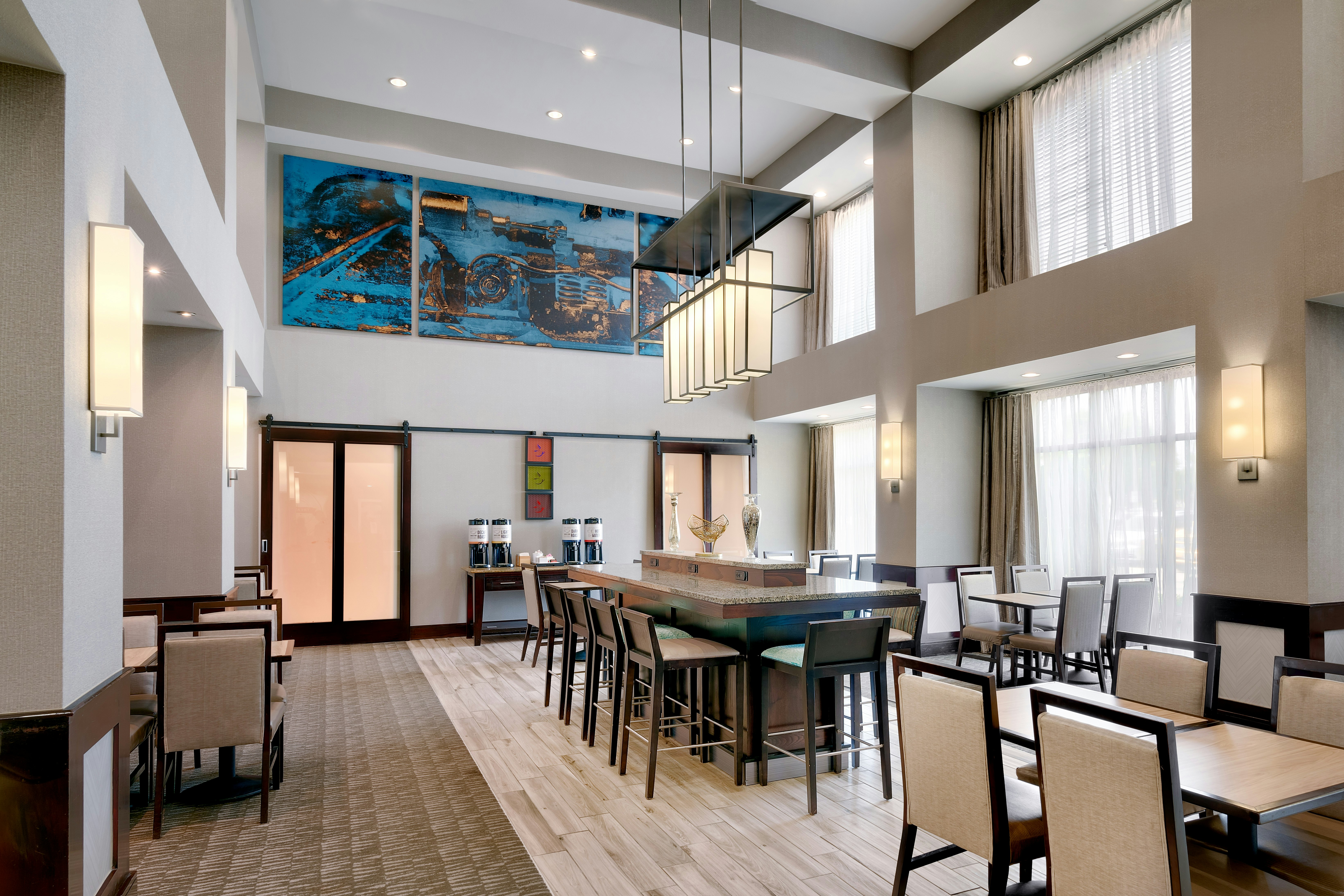 Hampton Inn Suites Ft Worth Burleson 16/19