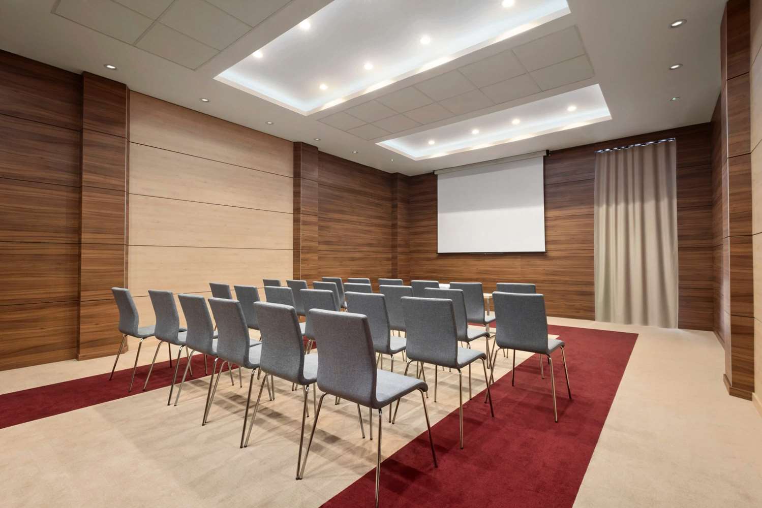 Ramada Plaza by Wyndham Craiova 25/34