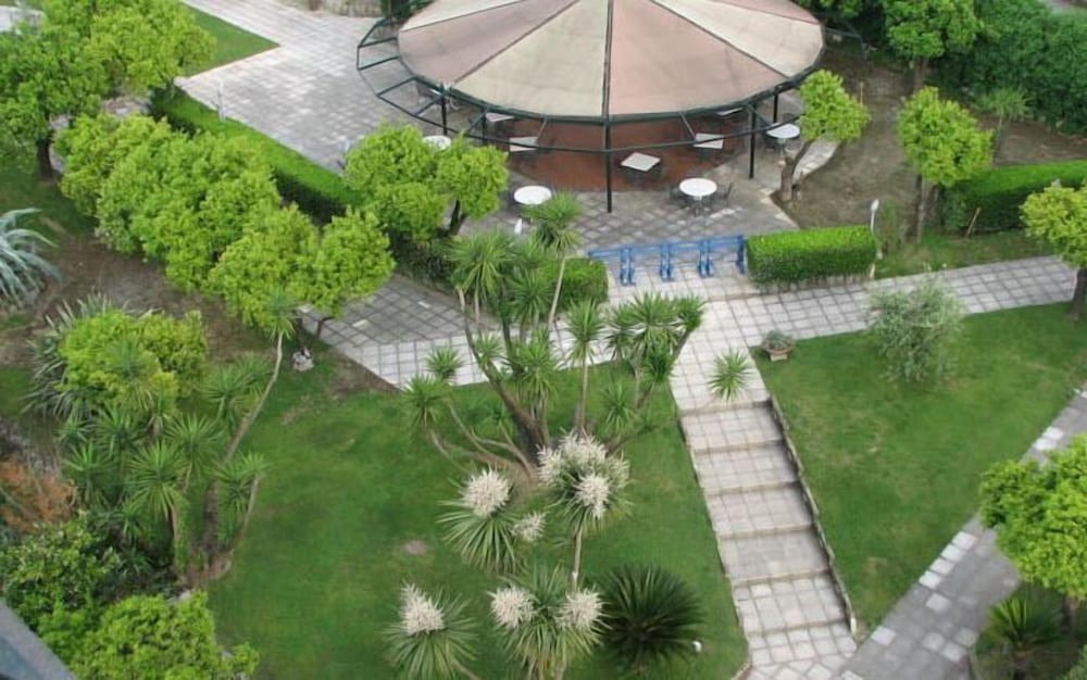 Hotel Parco 32/37