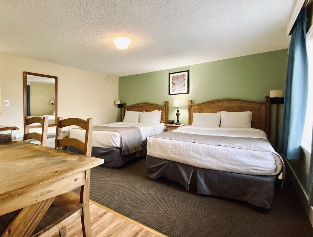 Salida Inn & Monarch Suites 23/78