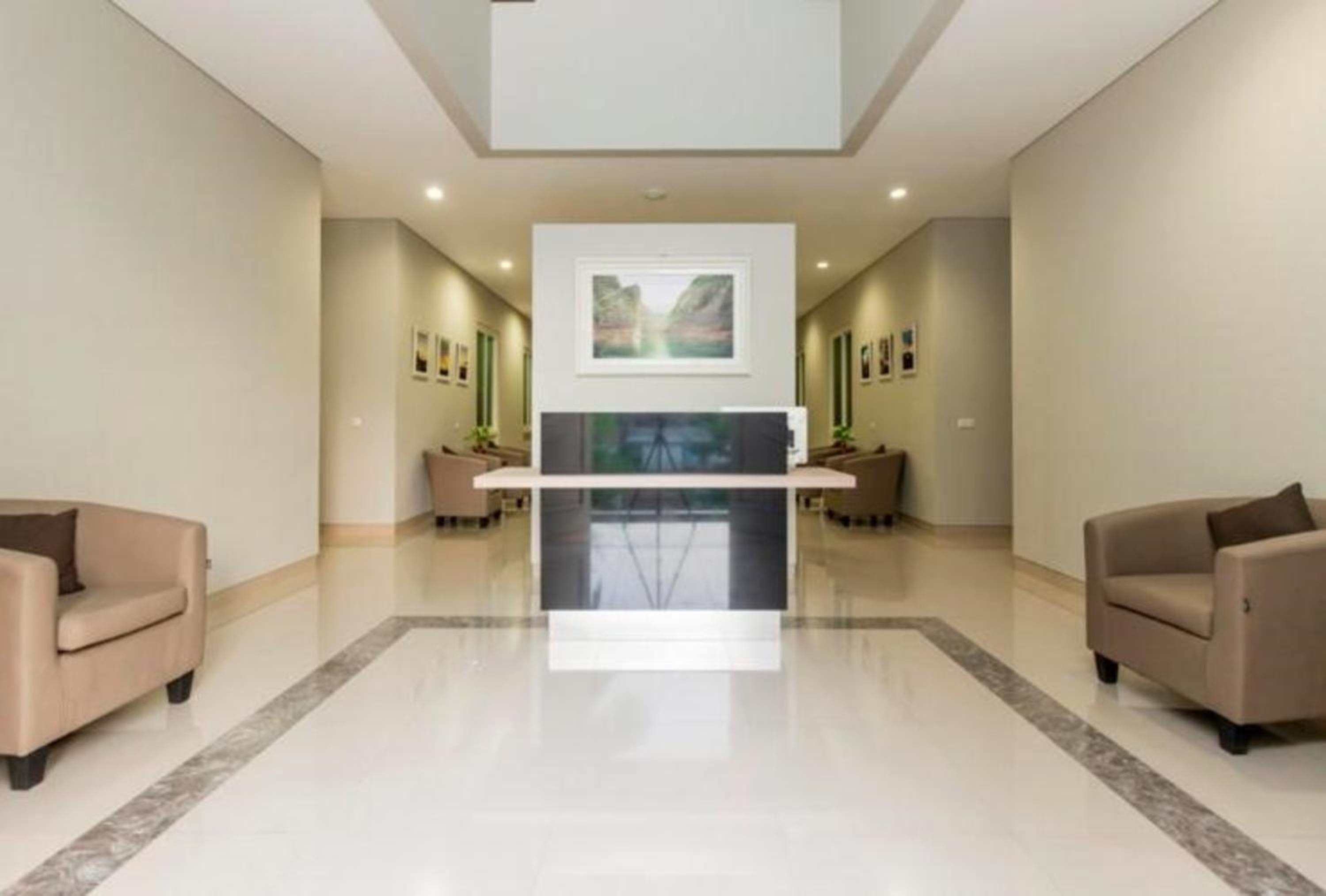 Airy Patal Senayan 2 Jakarta 20/27