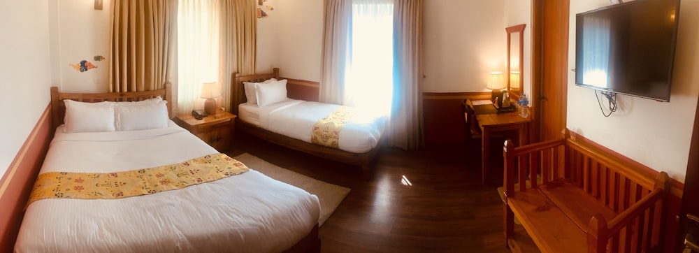 Three Jewels Boutique Hotel 16/74