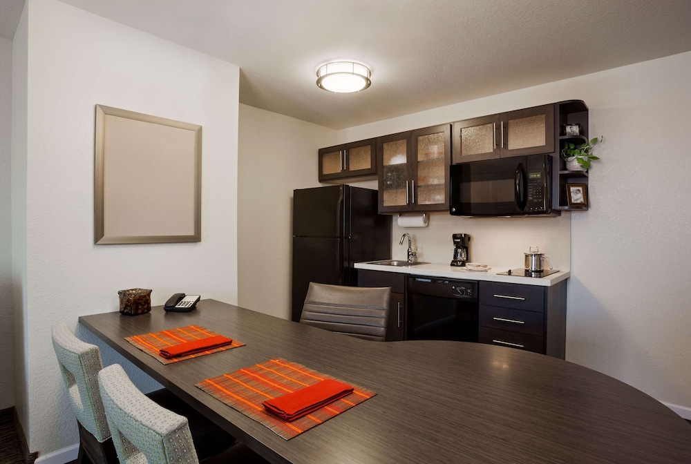 Sonesta Simply Suites Dallas Richardson 31/33