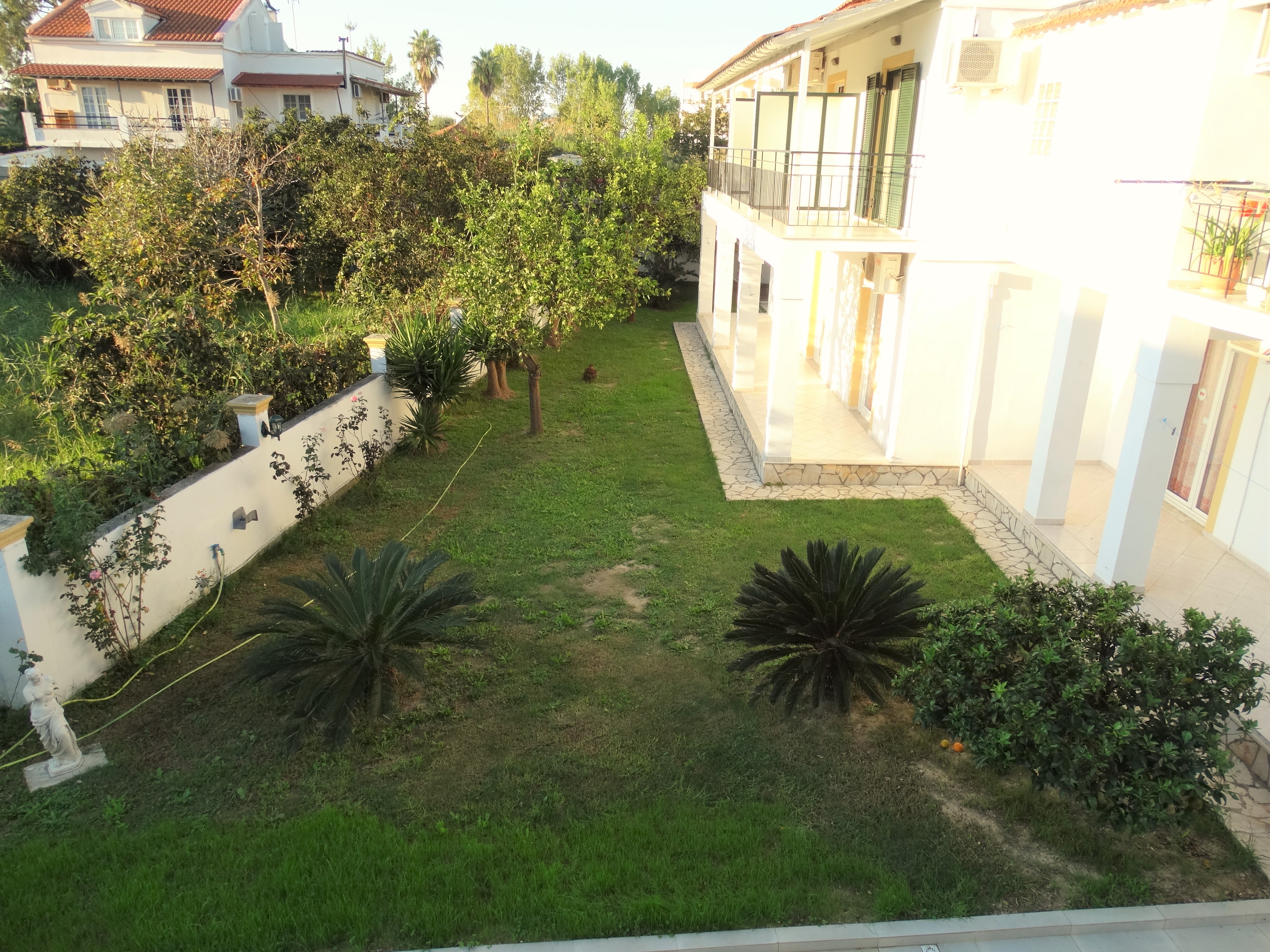 Oasis Beach Club 23/42