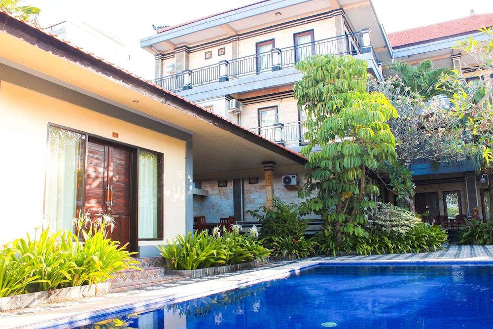 Putu Guest House 2 5/35