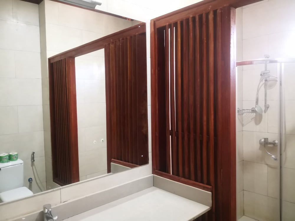 Mambo Ocean Resort 50/50