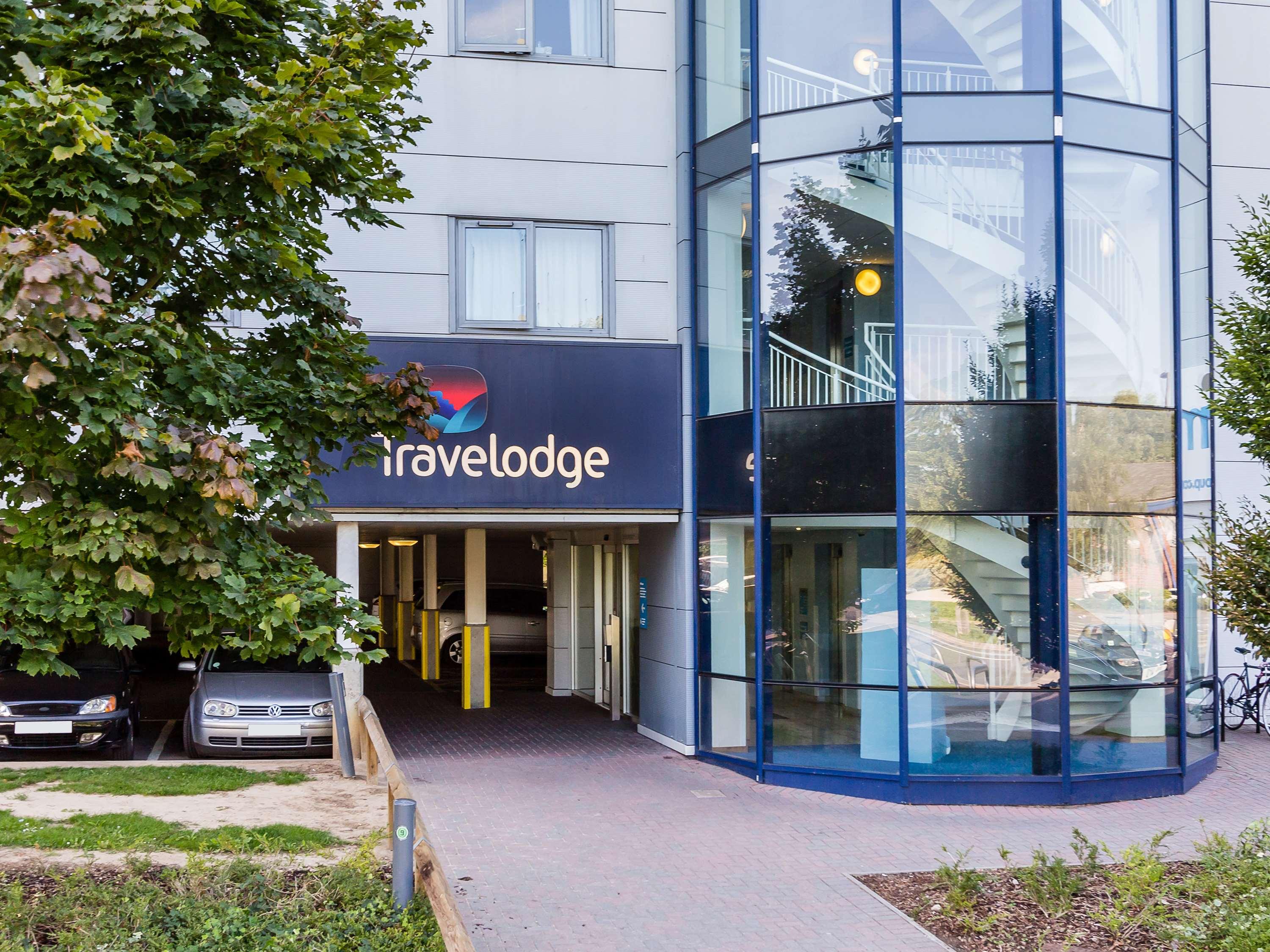 Travelodge Guildford 4/30