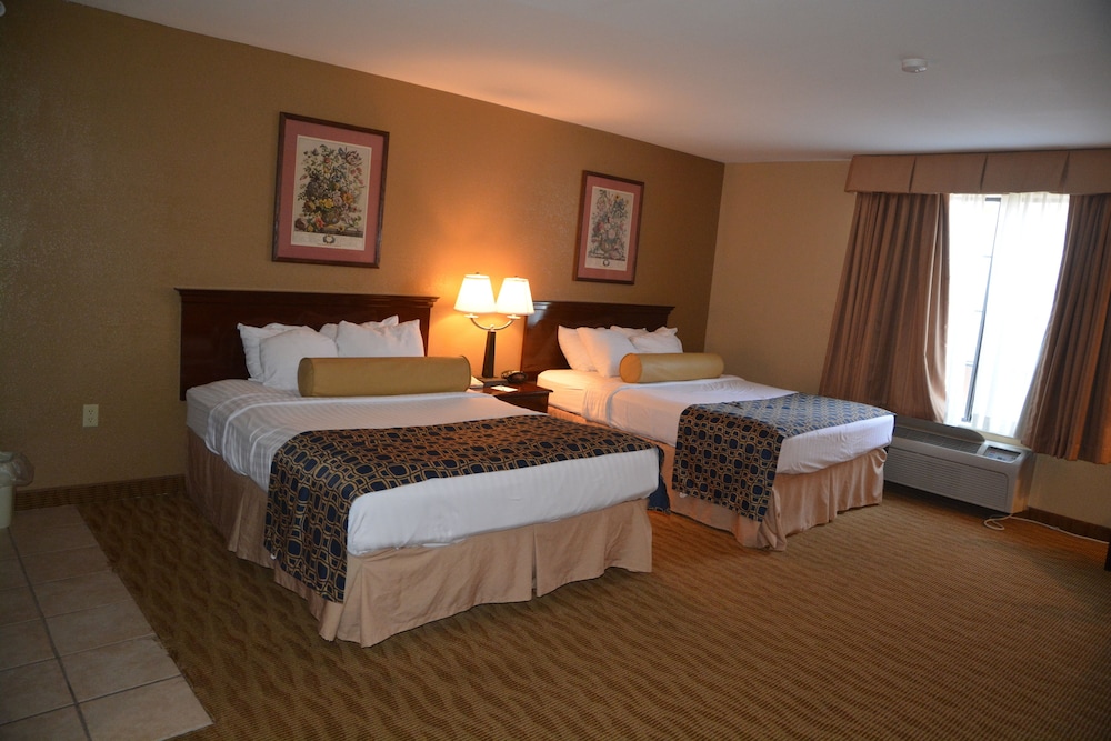 Countryside Inn And Suites 10/40