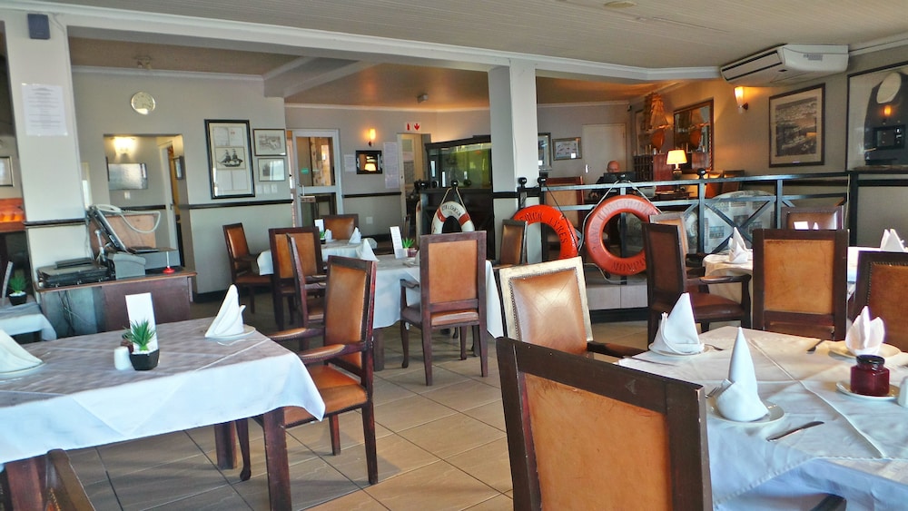 The Chapman Hotel Conference Centre 26/31