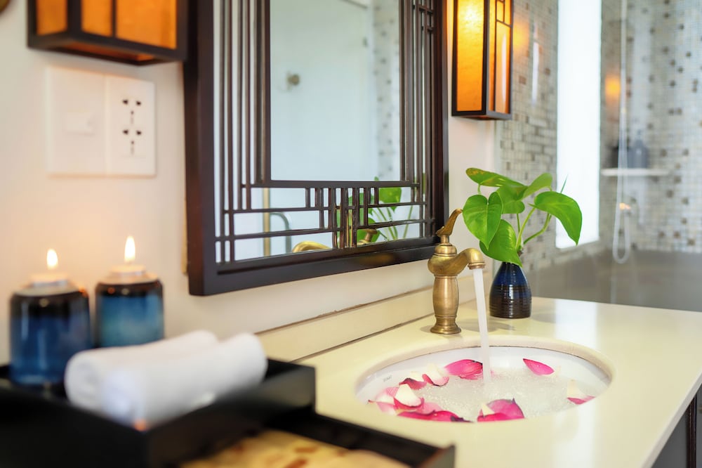 Hoi An Central Boutique Hotel & Spa 27/40