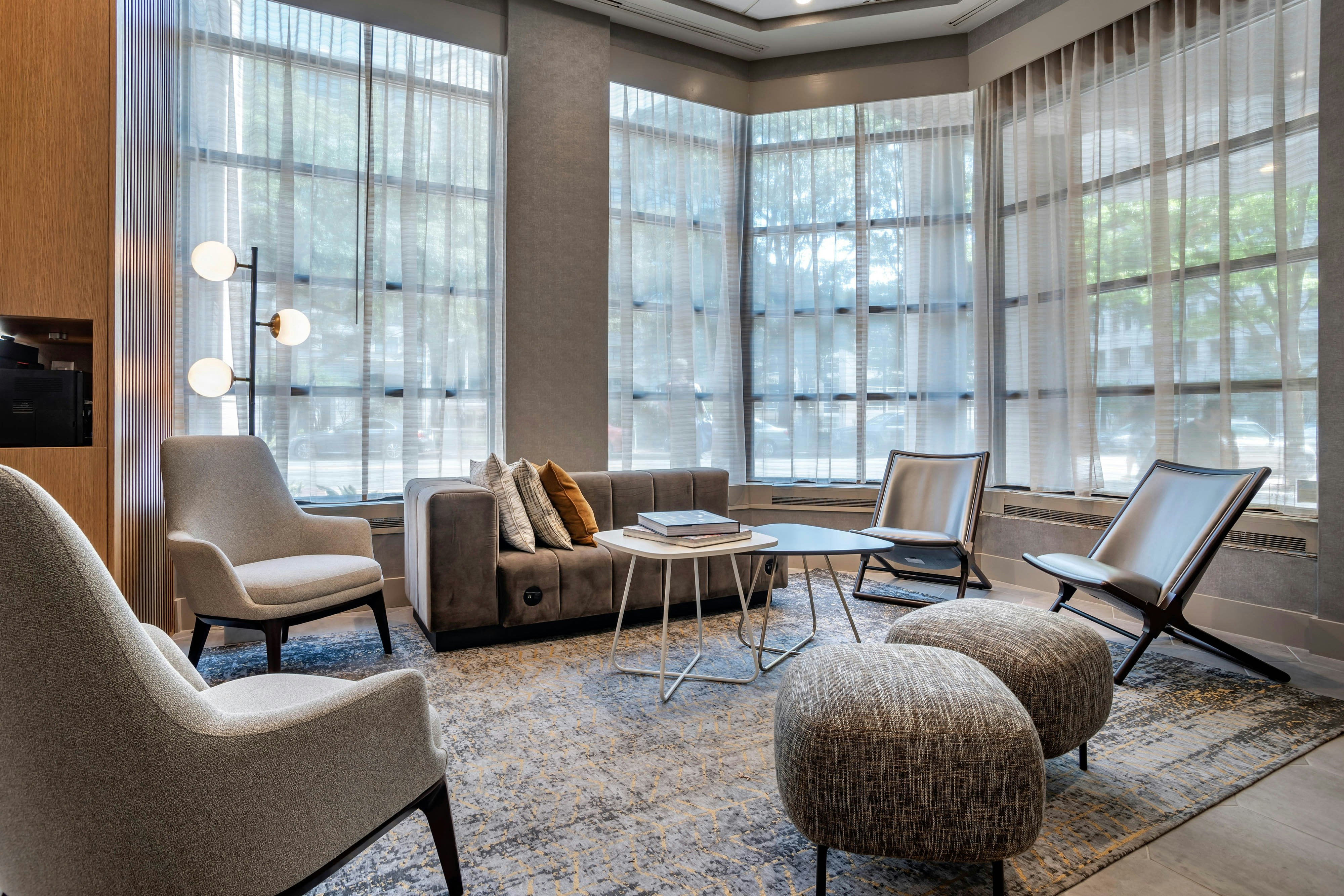 Sheraton Suites Wilmington Downtown 21/55