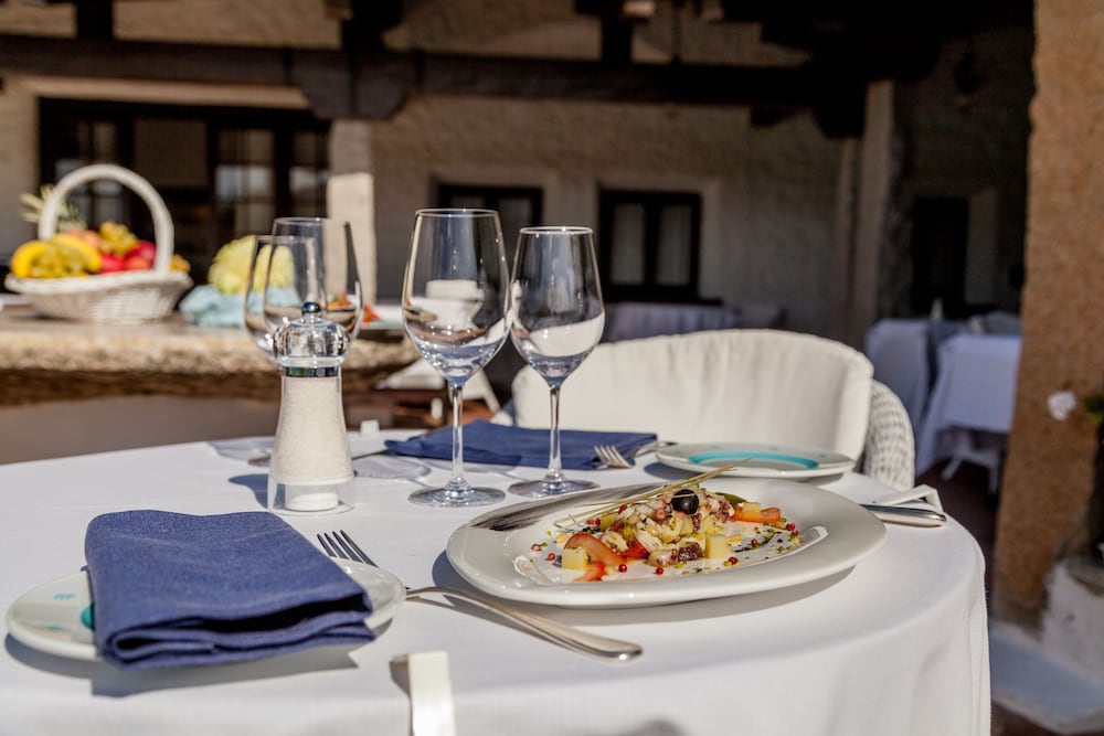 Hotel Sporting Porto Rotondo 26/50