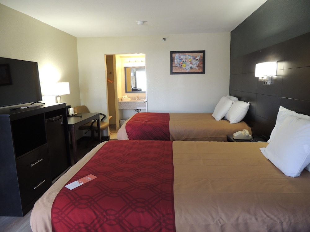 Econo Lodge Freeport - Brunswick Area 11/29