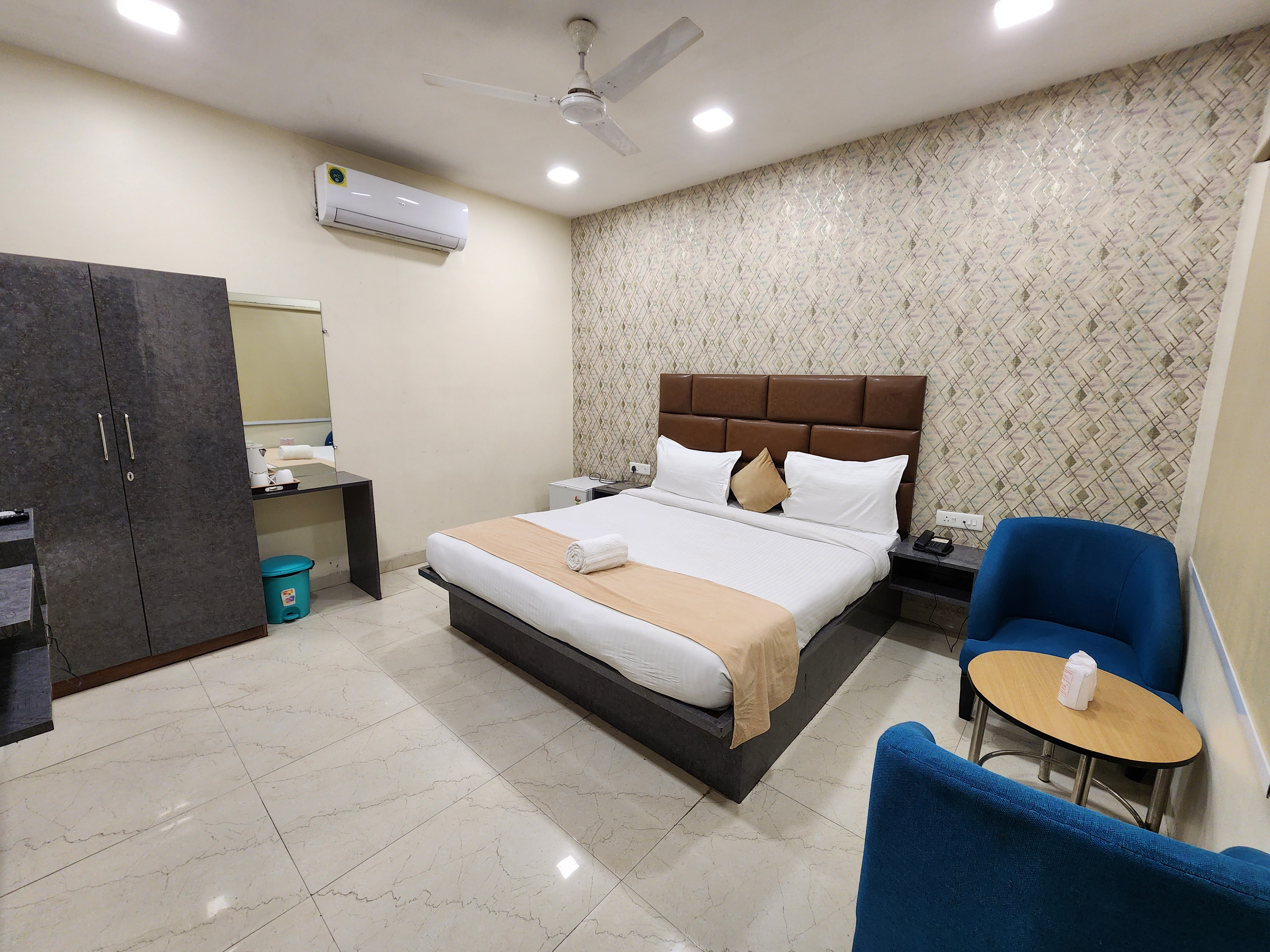 Hotel Mandakini Royale 13/41