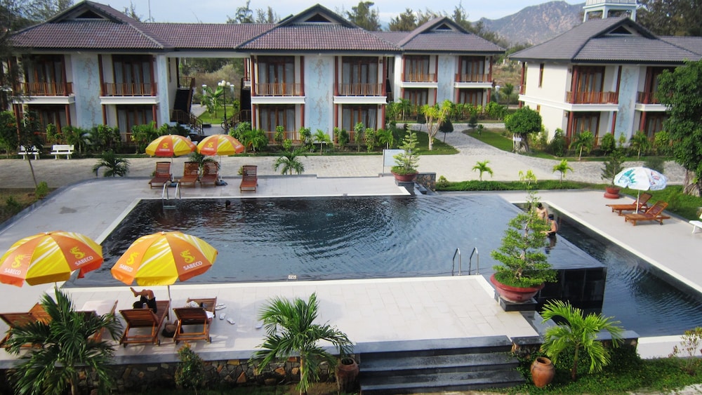 Aniise Villa Resort 11/39