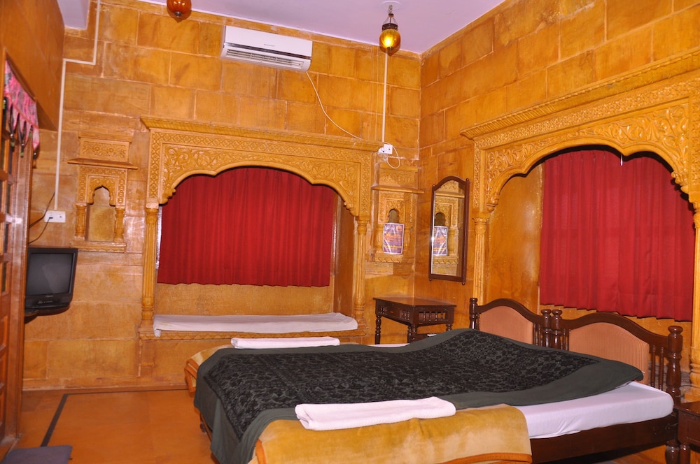 Gorakh Haveli 16/30