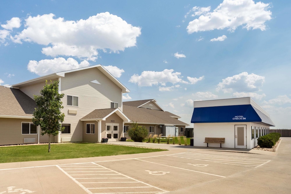 Travelodge by Wyndham Bill WY Thunder Basin Ntl Grassland 3/32