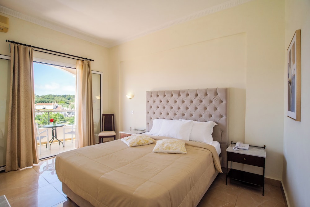 Cavomarina Beach Hotel - Adults Only 22/62