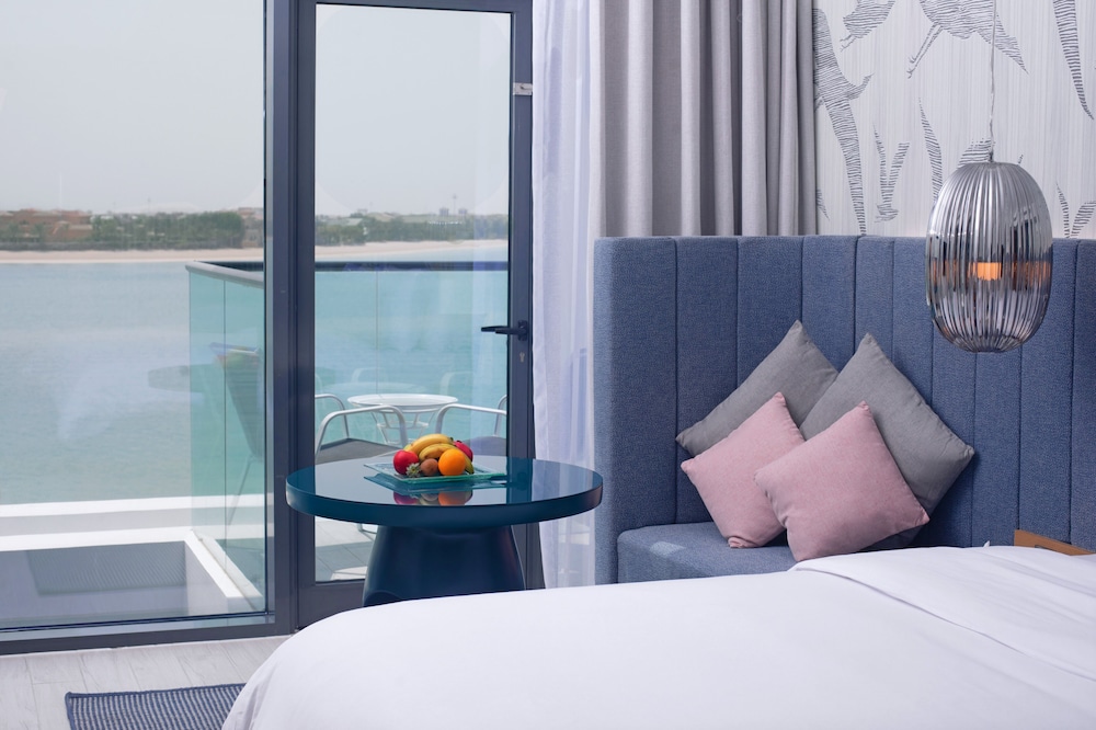 C Central Resort The Palm 47/75